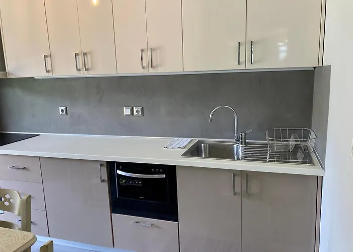 Apartmán Breeze - N.2 Kalamítsi